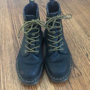 Doc Marten Luana size 8